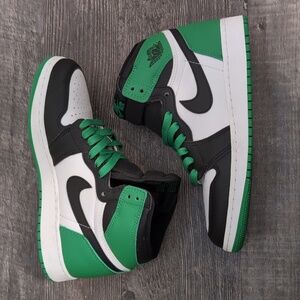 Air Jordan 1 High OG Lucky Green